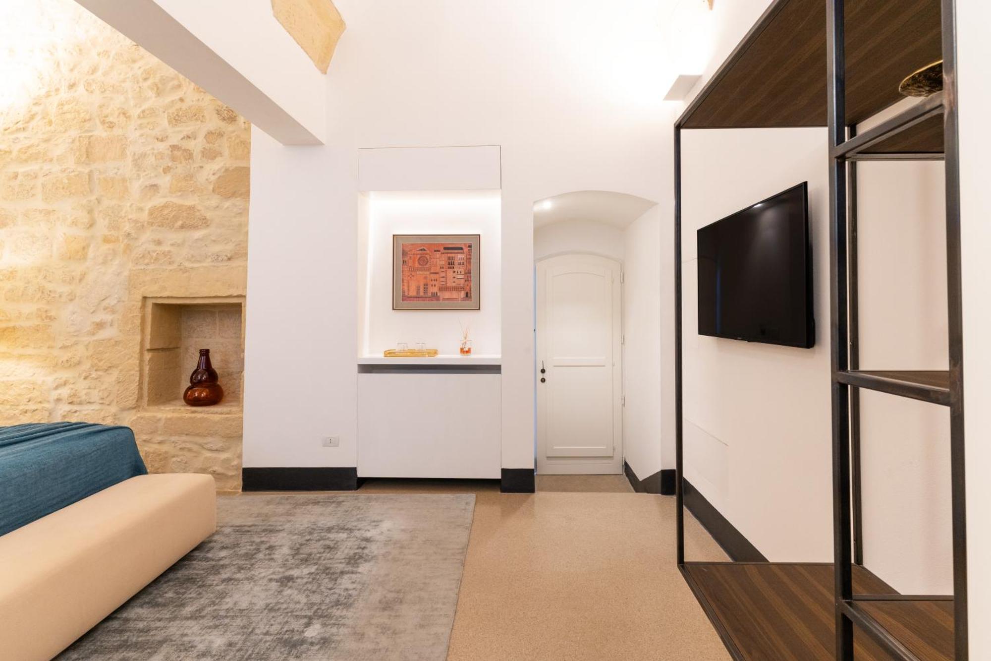 Palazzo De Noha - Boutique Hotel Лечче Экстерьер фото